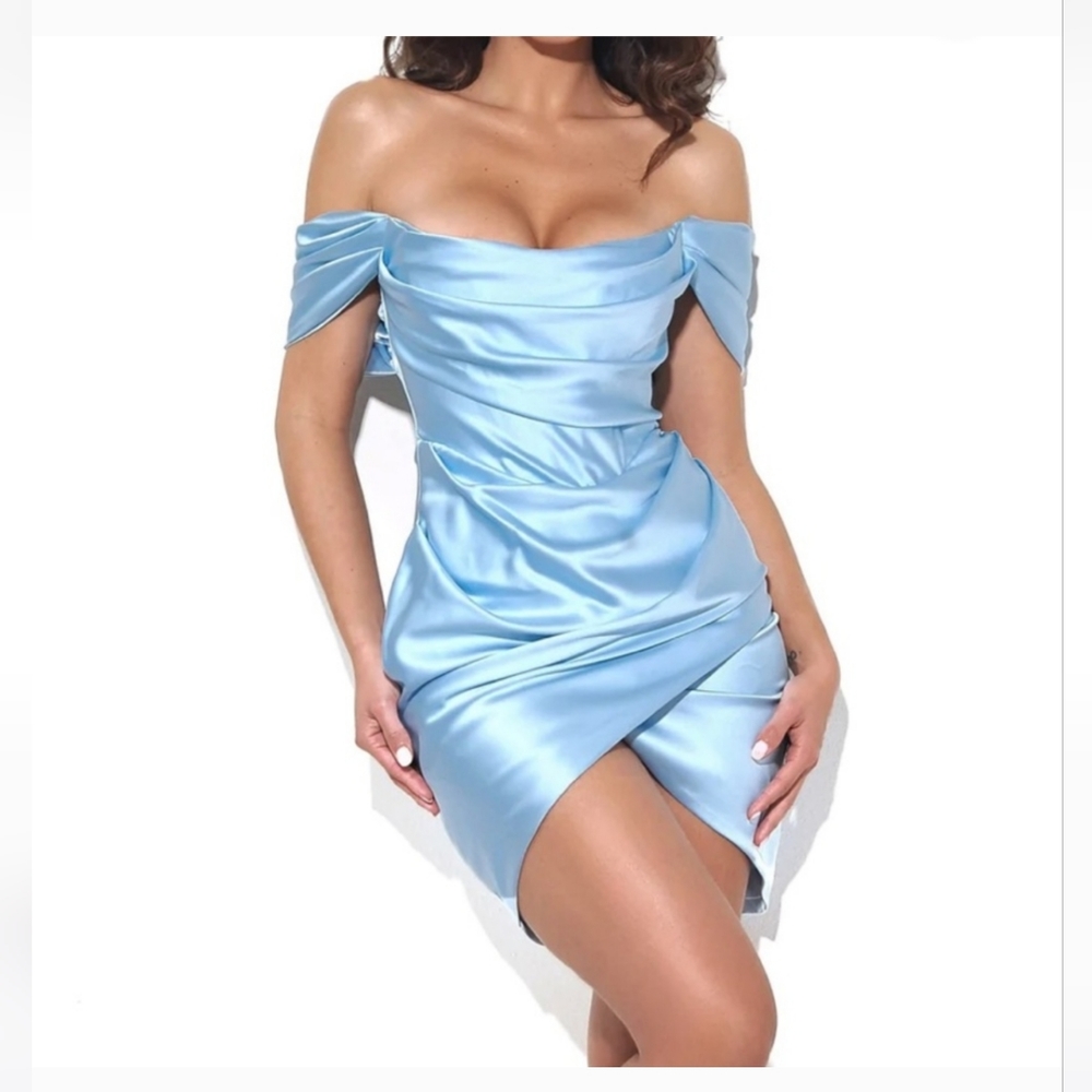 Miss Circle dress